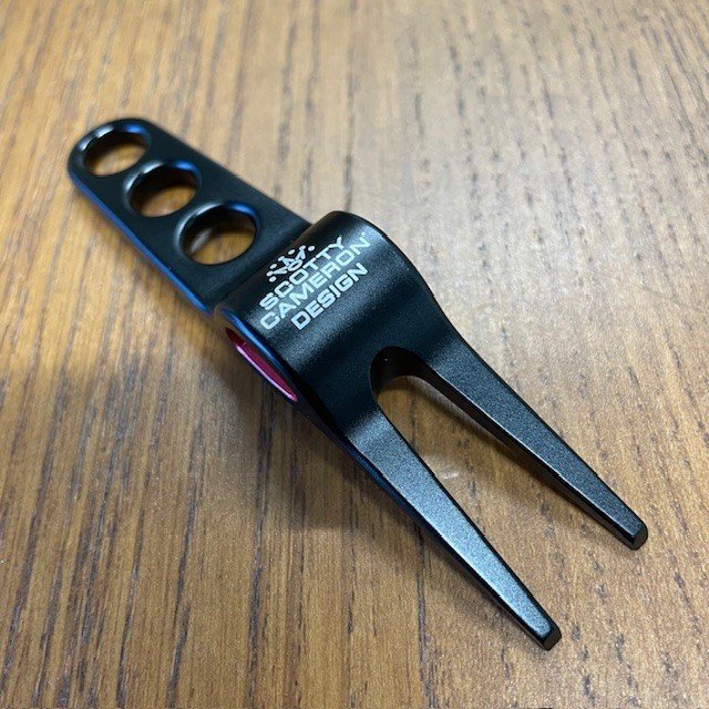 Updated Design! New Scotty Cameron Authentic Titleist DIVOT PIVOT TOOL - BLACK