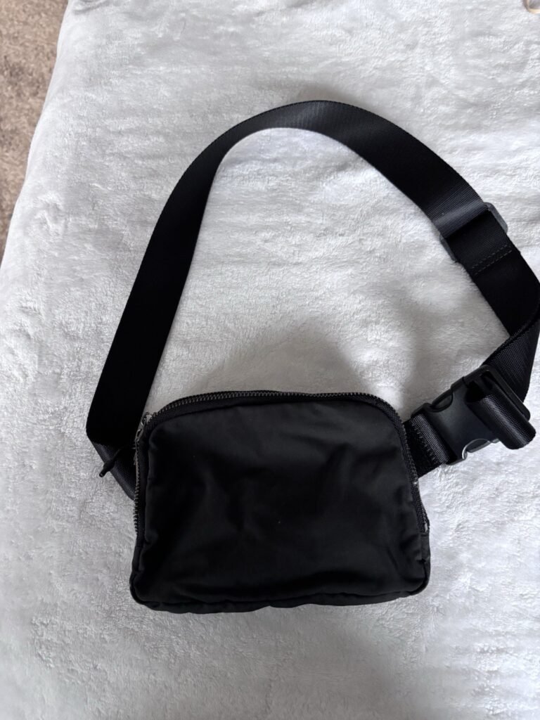 Perfect Travel, Accessory Crossbody Bag Room For Passport, Money Phone ￼